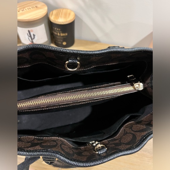 Coach F34608 Small Margot Carryall - Picture 8 of 10